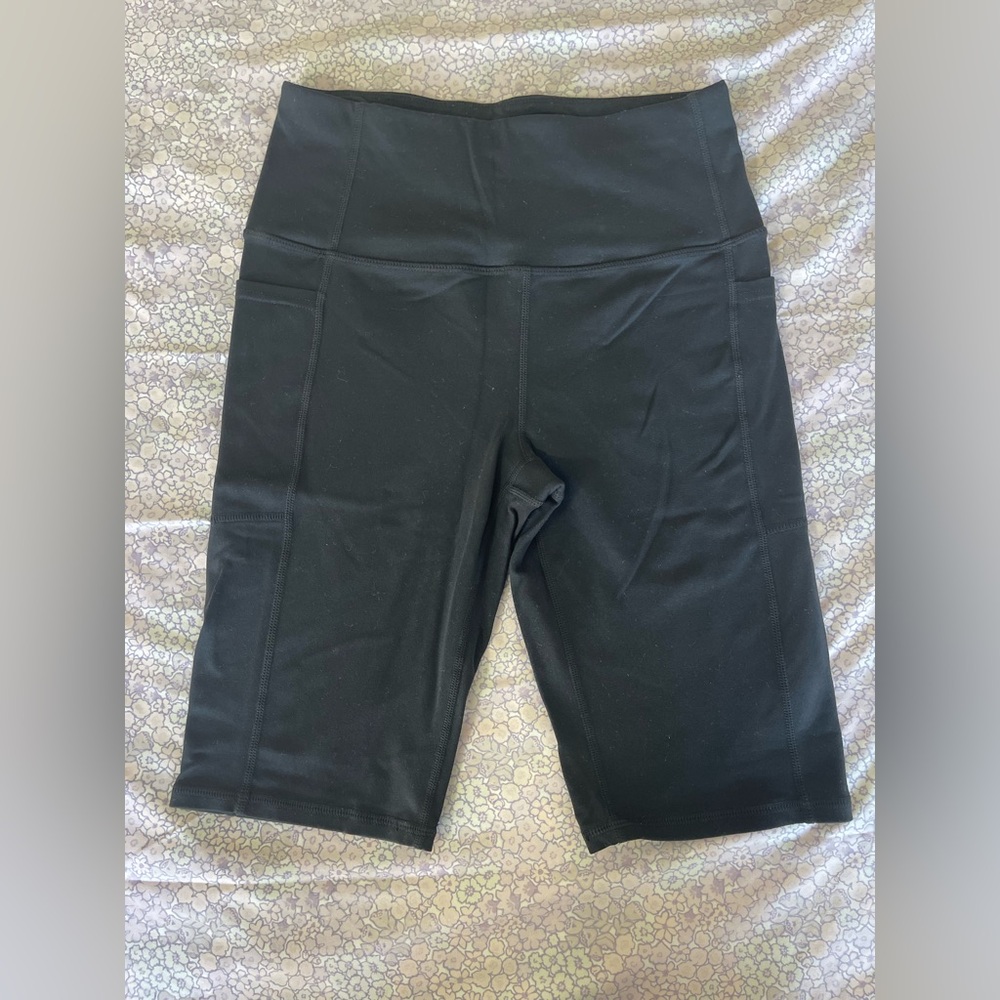 Skechers Black High-Rise Bike Shorts